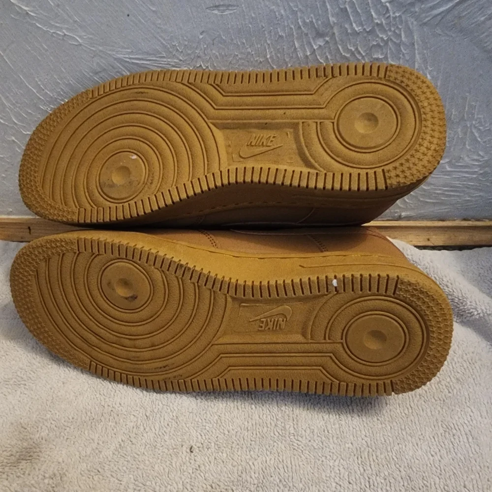 Mens Nike Air Force 1 size 6 - Picture 5 of 7